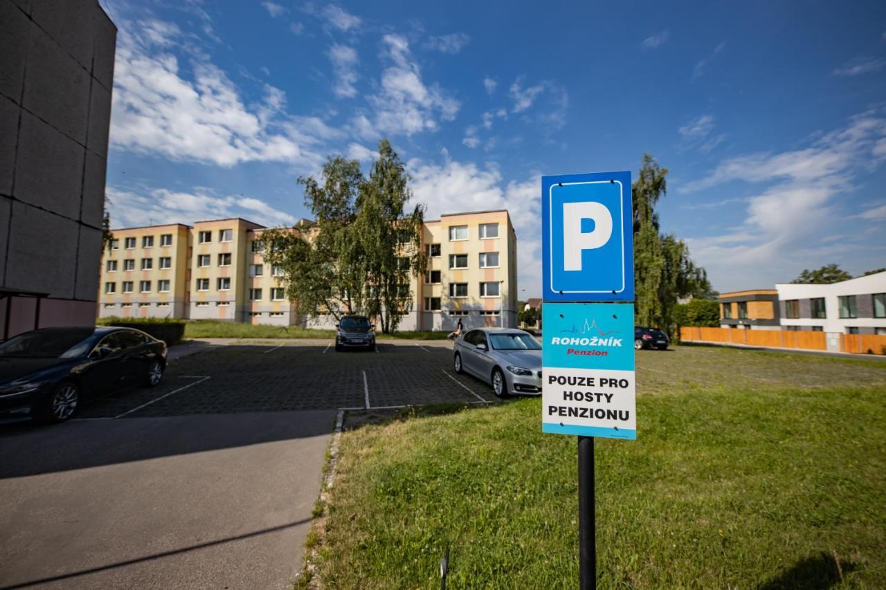 Hotel Penzion Rohoznik Prague Exterior photo